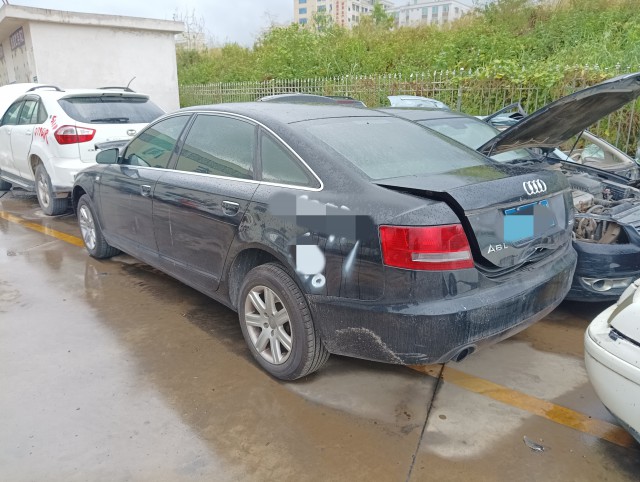 奥迪 A6L  点哪拆哪